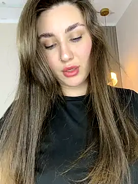 KiraBarlows live sex cam