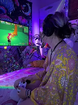 Cutiepiespanks live sex cam