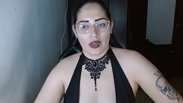 natashasmithe live sex cam