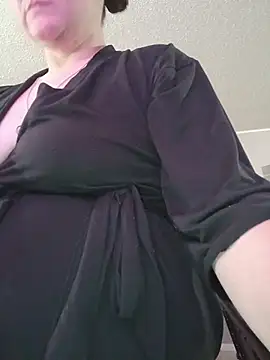 HTXBELLE live sex cam