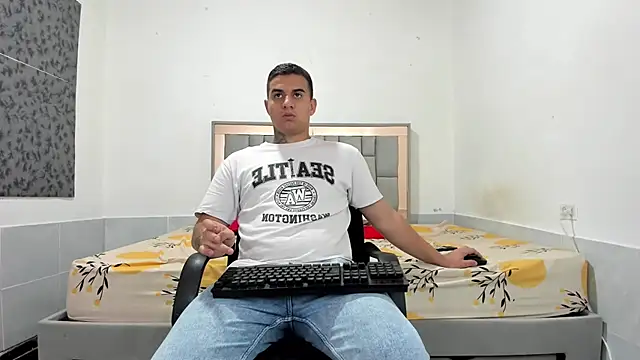 simookeler live sex cam