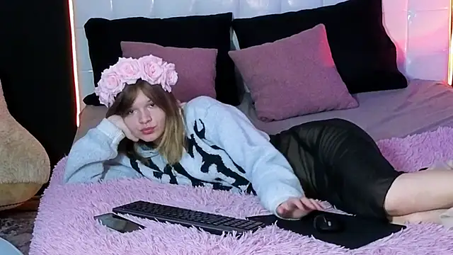 LitaBrom live sex cam