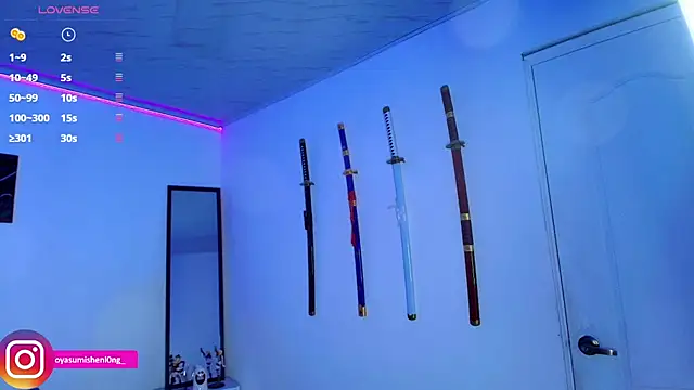 Nicorobinn live sex cam