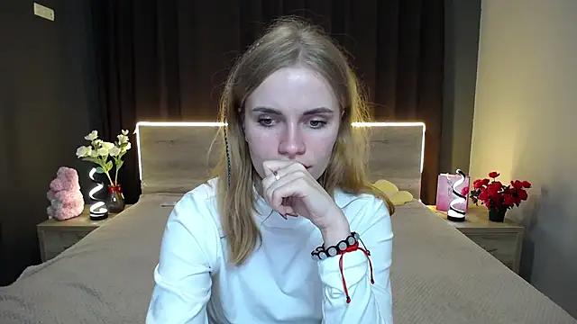 MargaritaKiss live sex cam