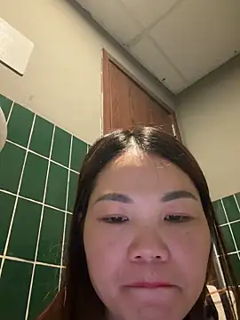 Emily_9xx live sex cam