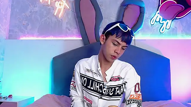 Princeapolo_anki live sex cam