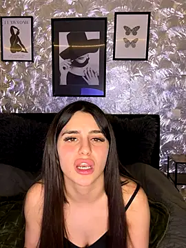 DeineJulia live sex cam