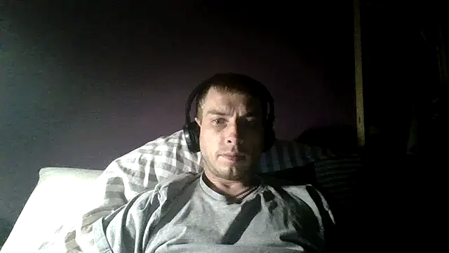 crysGERM live sex cam