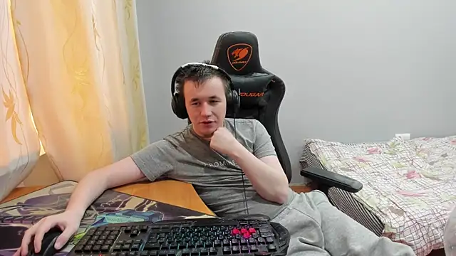 iliaskrislove live sex cam