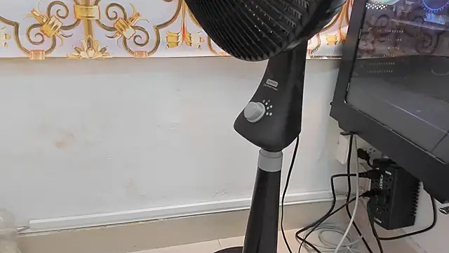 cum_serafin live sex cam