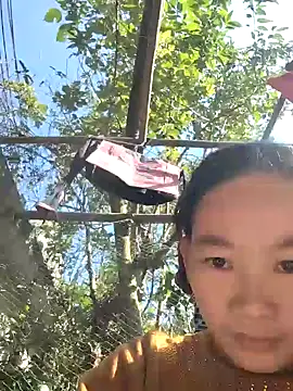 gio-thu live sex cam