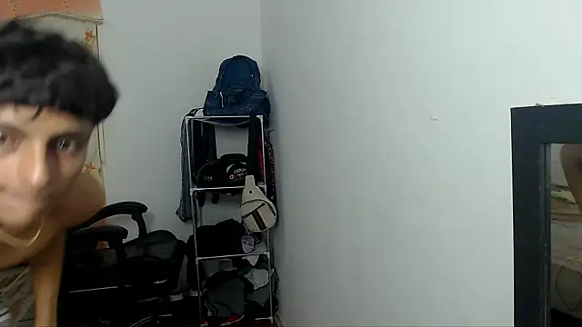 Alejandro_Cutee live sex cam