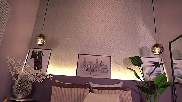 ElleDiane live sex cam