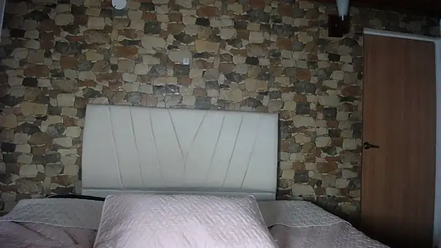 Marianaa-7 live sex cam