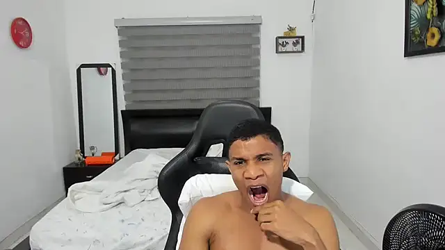 corzoethan live sex cam