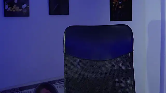 Hazzan_Velez live sex cam