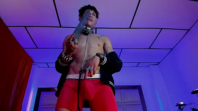 Maximo_king25 live sex cam