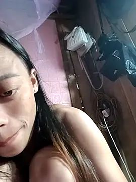 llomayy-love live sex cam