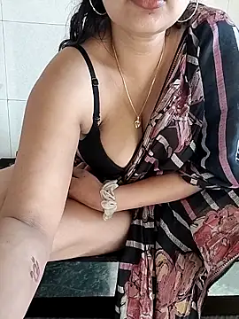 kaamuk_shweta live sex cam