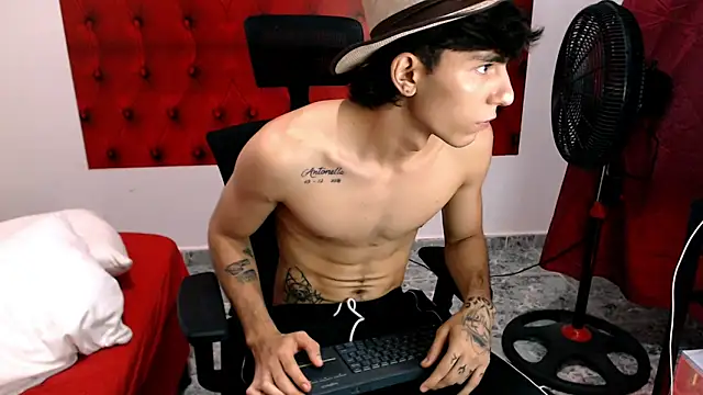 Bryant_Connor live sex cam