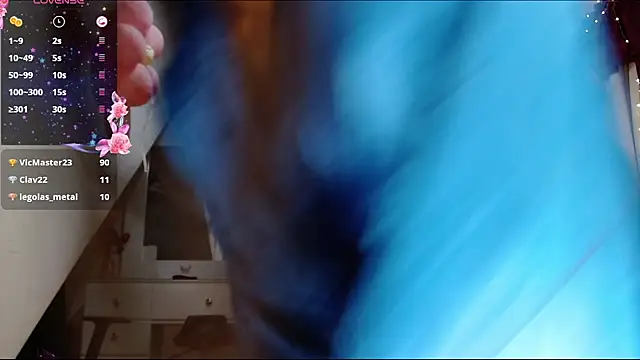 Pocahot_222 live sex cam