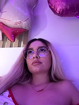 mollyxxx live sex cam