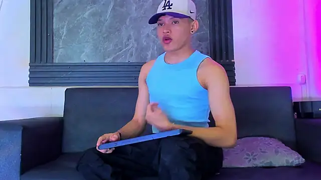 Stiben_boy live sex cam