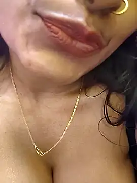 lovelypriya_ live sex cam