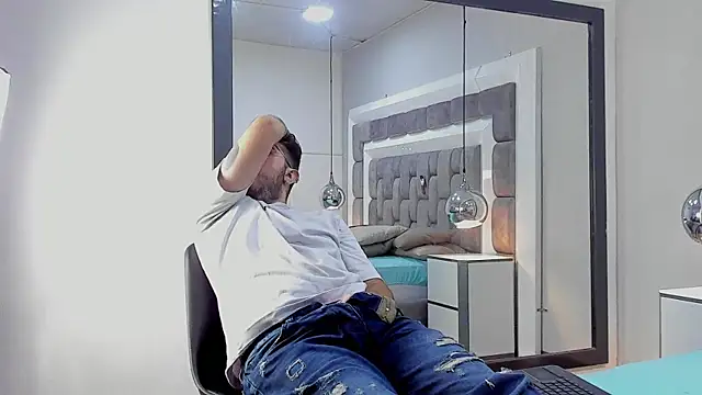 Ethan_Greys live sex cam