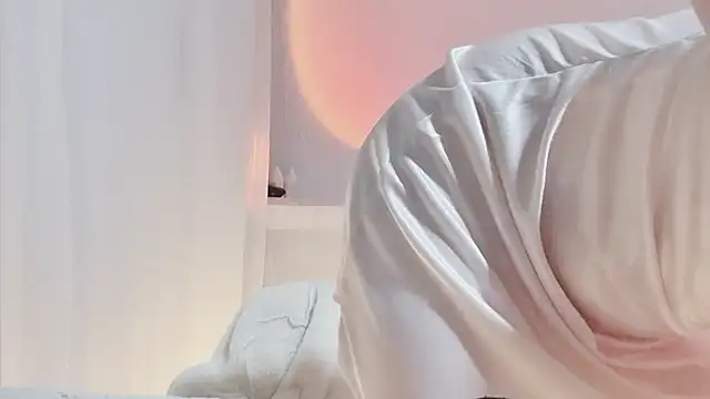 QueenZiii live sex cam