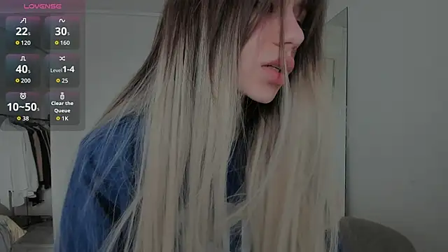 KellyBarton live sex cam