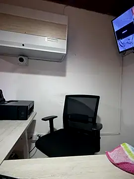 Sofia_Collins- live sex cam