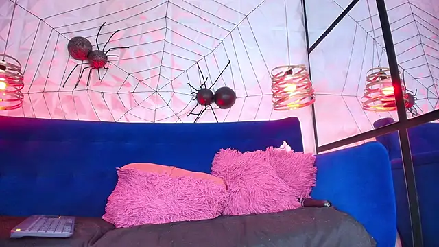 sarah_banks1 live sex cam