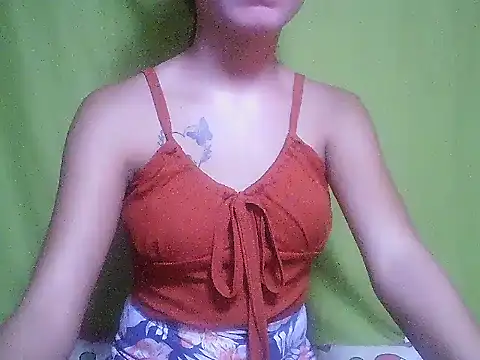 SweetPussie18x live sex cam