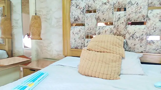 ZOLEY_WATSON live sex cam