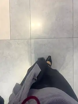 yimisun01 live sex cam