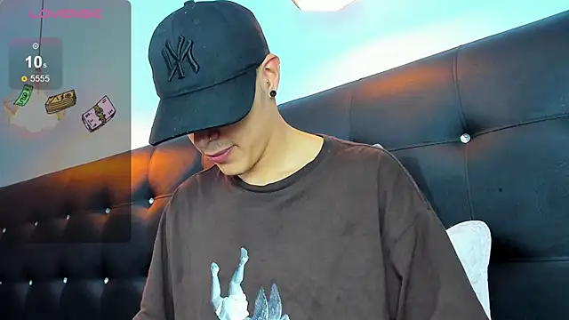 Lobo_17_ live sex cam