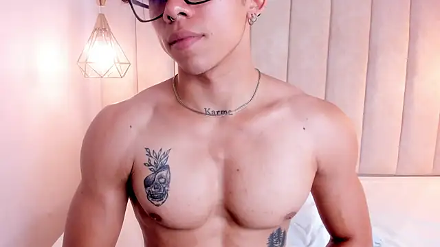 AkazaBoy_ live sex cam