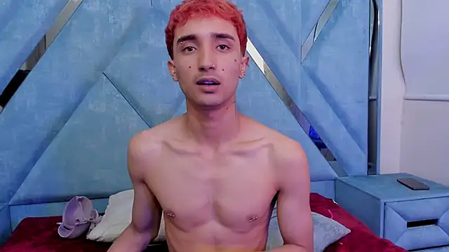 LauryAndNarem69 live sex cam