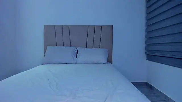 Natasha-28 live sex cam