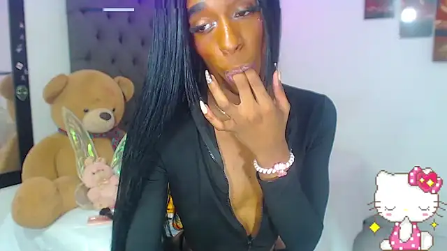 lucianadolll live sex cam