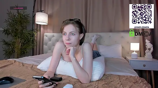 Skelerata live sex cam