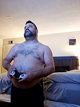 Roddog18 live sex cam