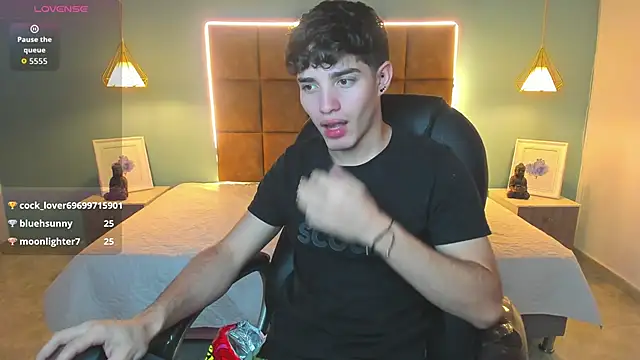 AlejooTwink live sex cam