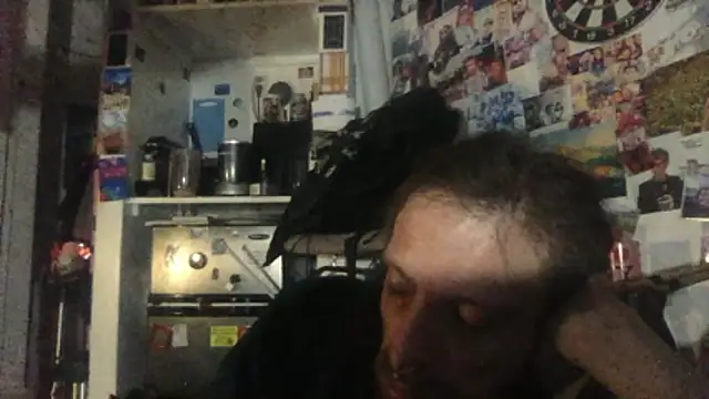 DownstairsSky live sex cam