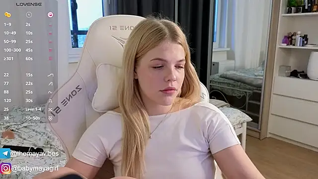 Maya_Rave live sex cam