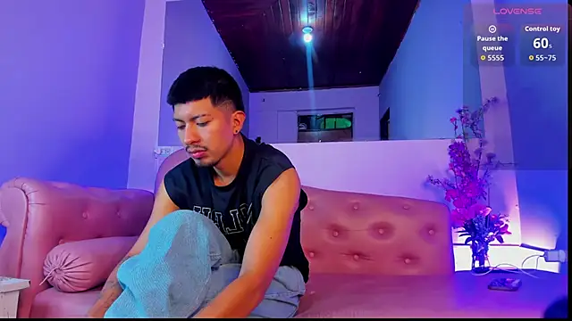 AxelAndJeremy live sex cam