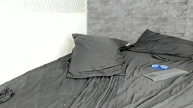 Ariana_Salazar live sex cam