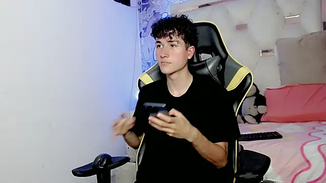 johnny_cagee live sex cam