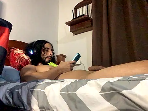 Nooneisthis live sex cam